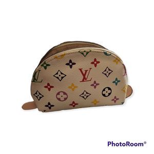 Fashion make up pouch